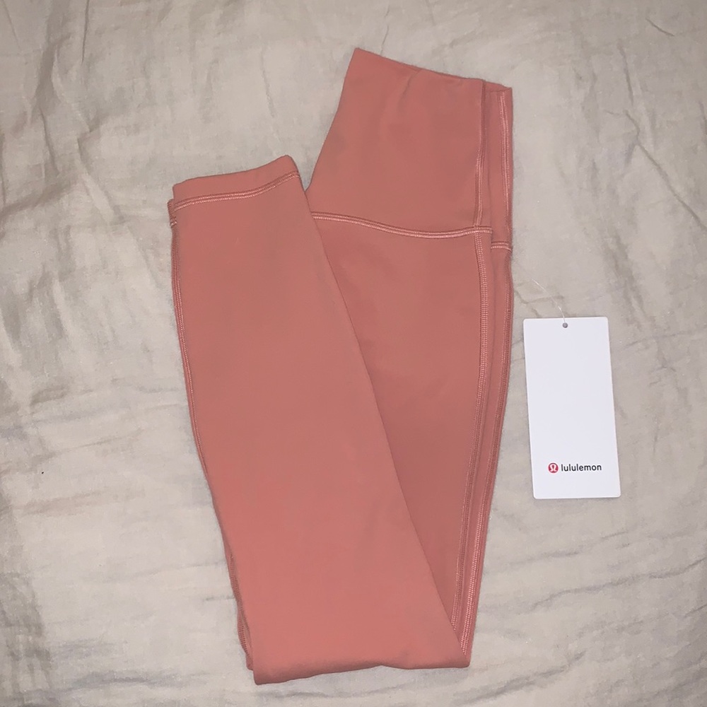 Lululemon Align HR 25”